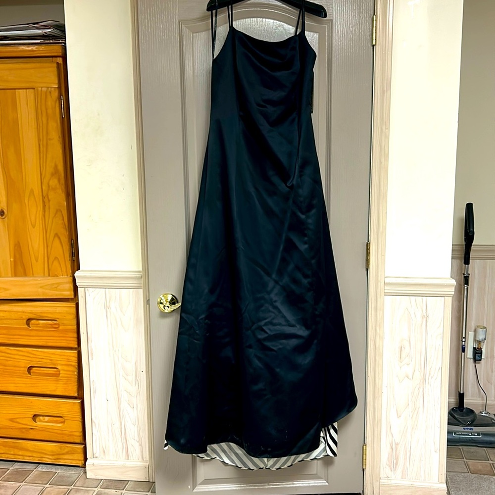 BETSY AND ADAMS BEAUTIFUL POCKET BLACKWHITE DRESS